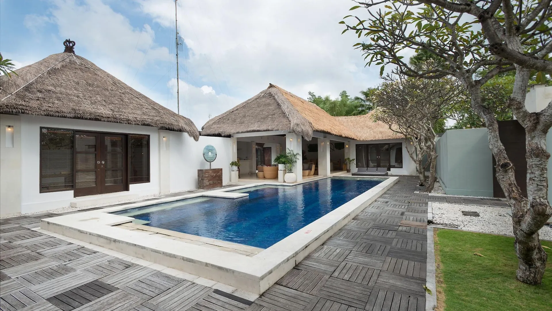 Bvilla Spa Seminyak  Villa Seminyak (Bali)