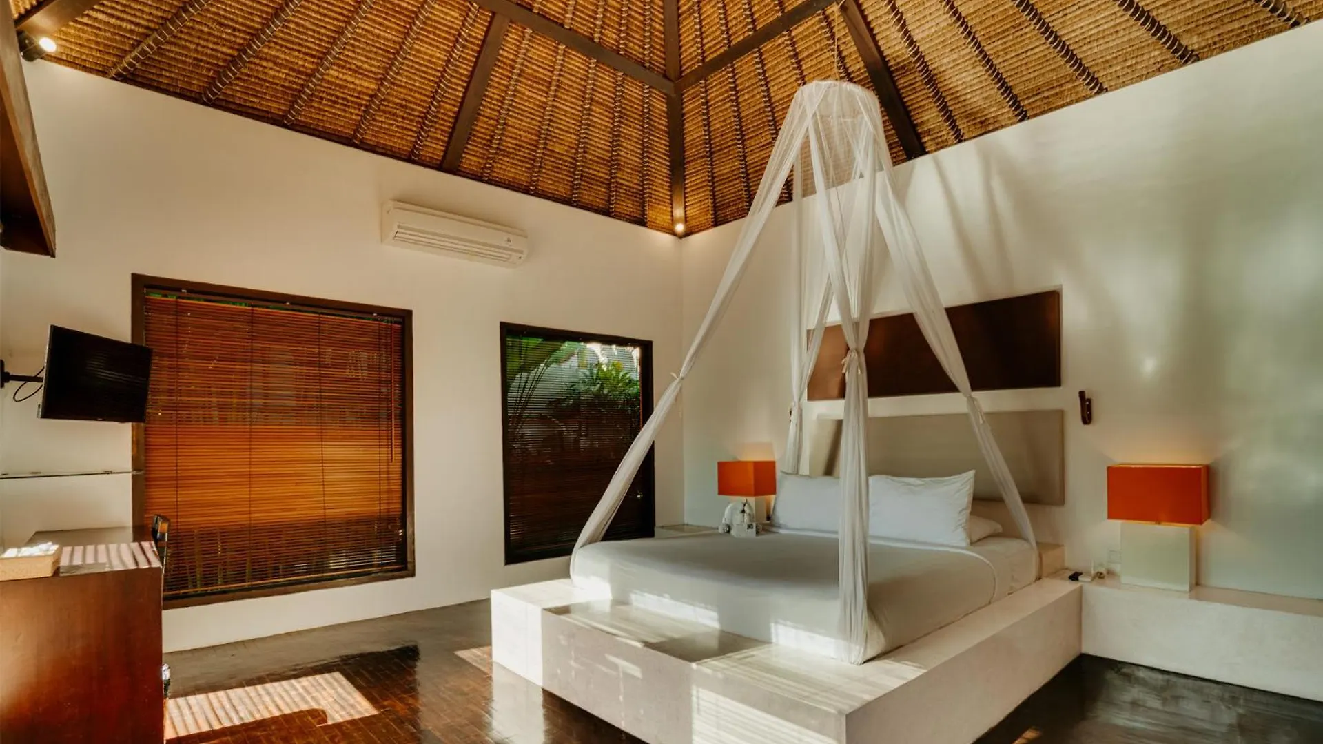 Bvilla Spa Seminyak  Seminyak (Bali)